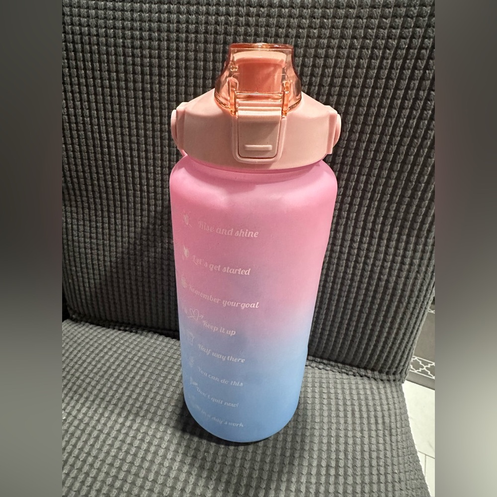 Portable Motivational Water Bottle With Time Marker & Lanyard - Pink Blue 64oz n